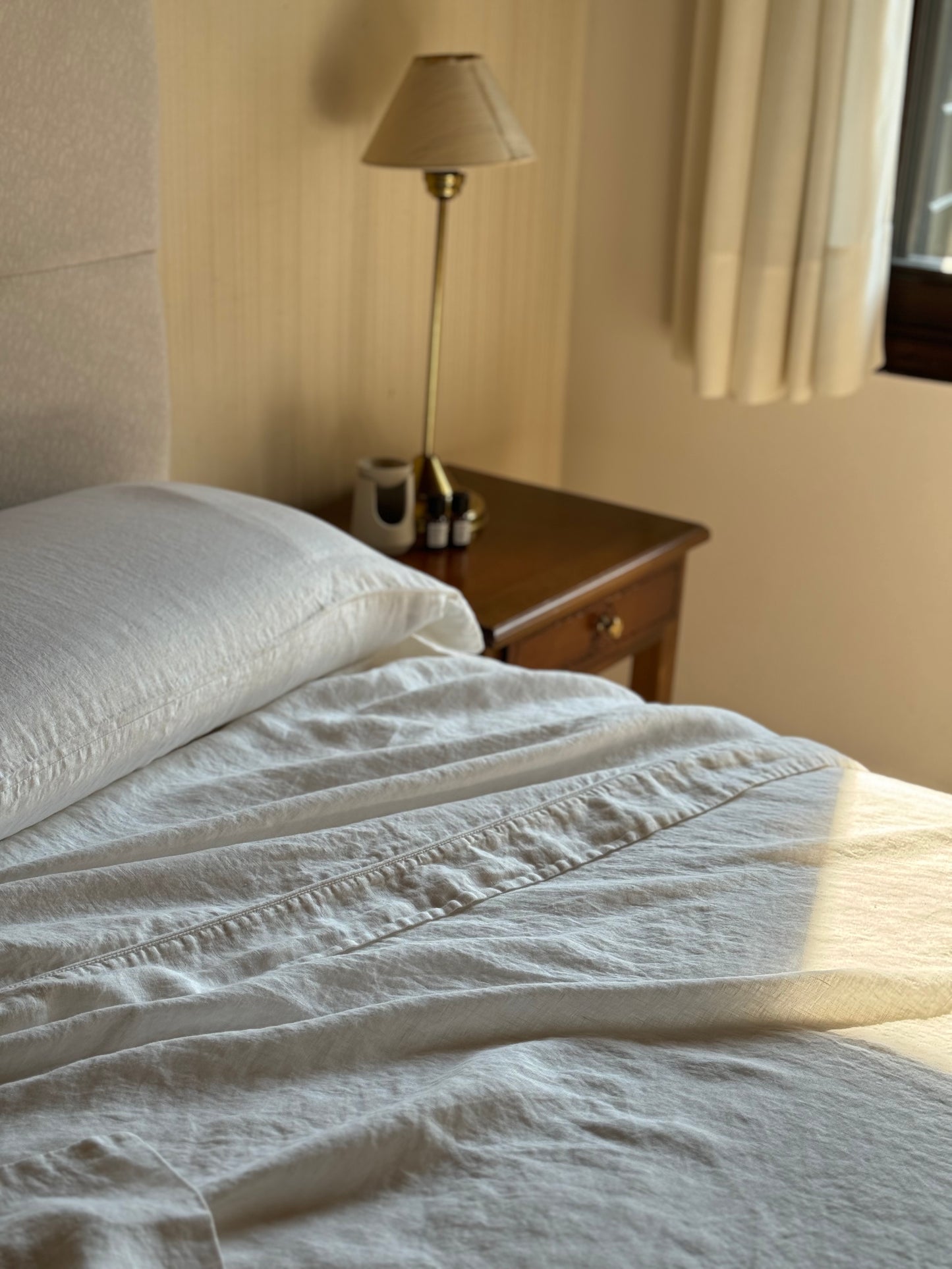 Sofia linen flat sheet
